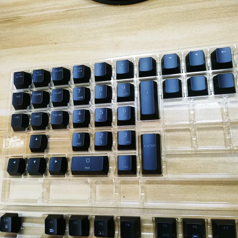 Single black Replacement keyca - Keyboard Gaming Black 评论和价格