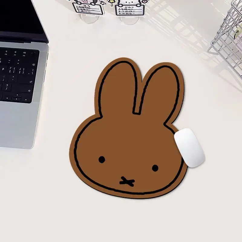 Kawaii Miffy Rabbit Shaped Mou - Gaming Keyboard And Mouse Pad 评论和价格